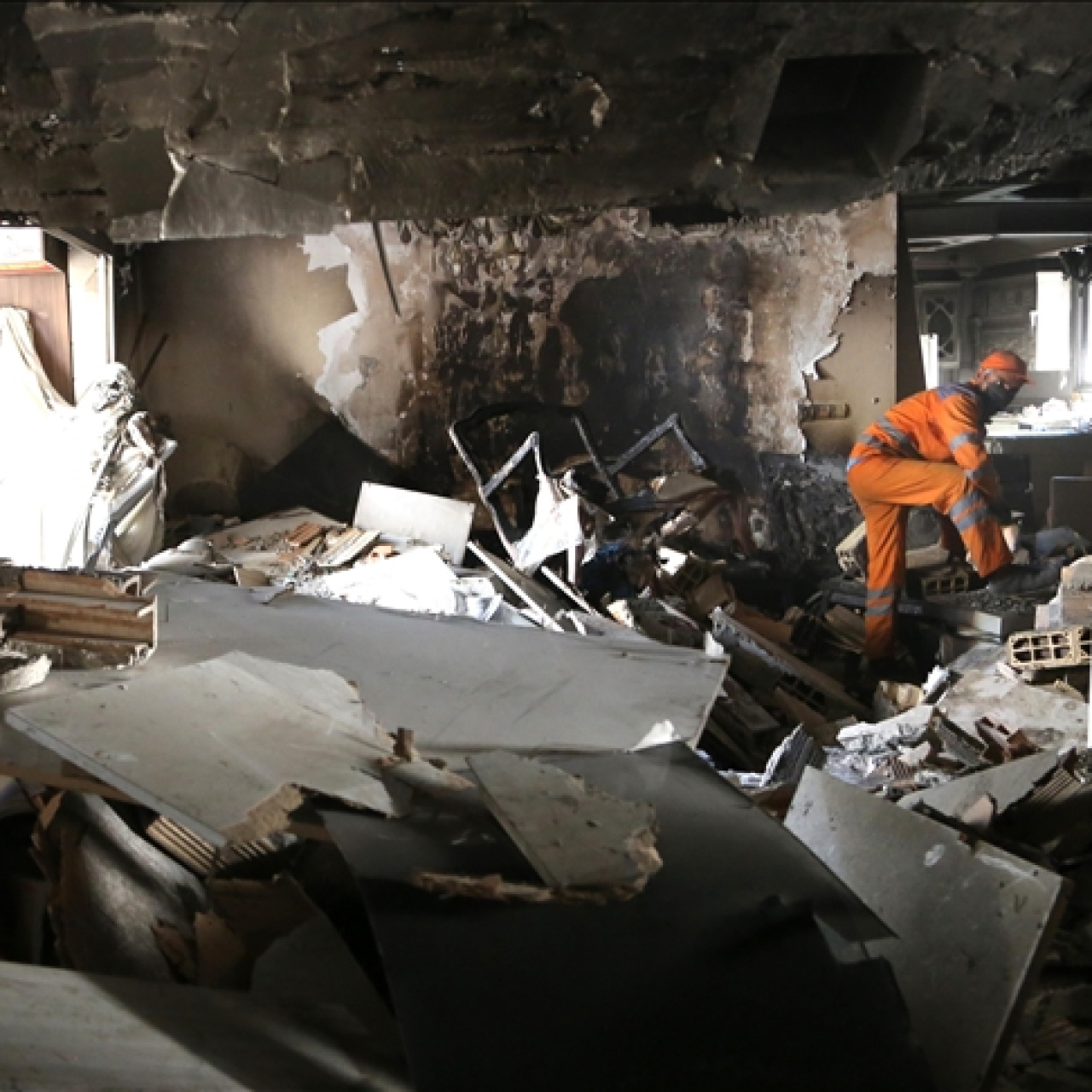 İran: Saldırılarda 170 öğretmen ve öğrenci öldü