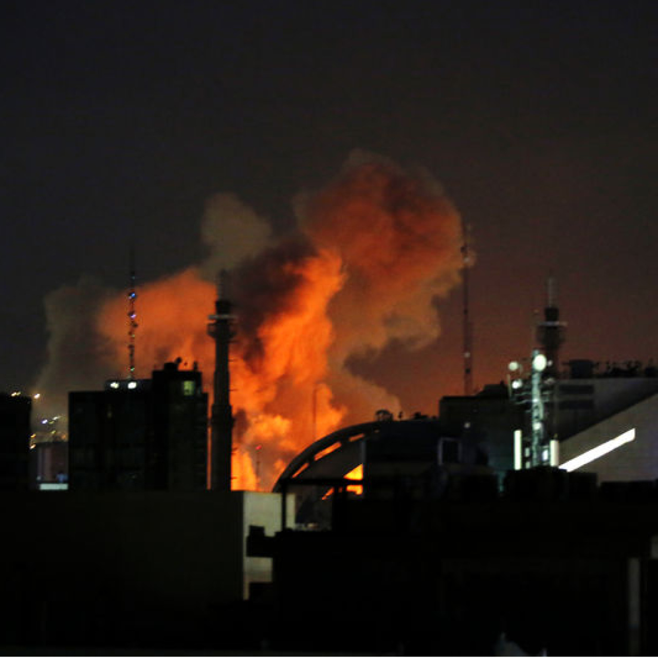 İran'dan ABD'ye mesaj: Müzakere etmeyeceğiz