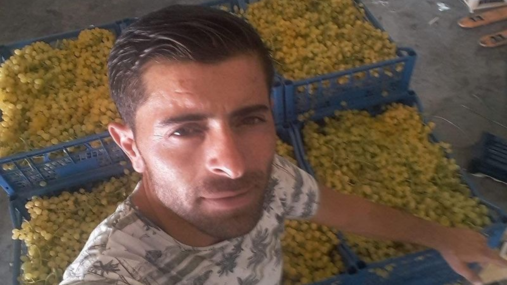 Manisa'da 33 Yaşındaki Adam Boş Arazide Cansız Bulundu