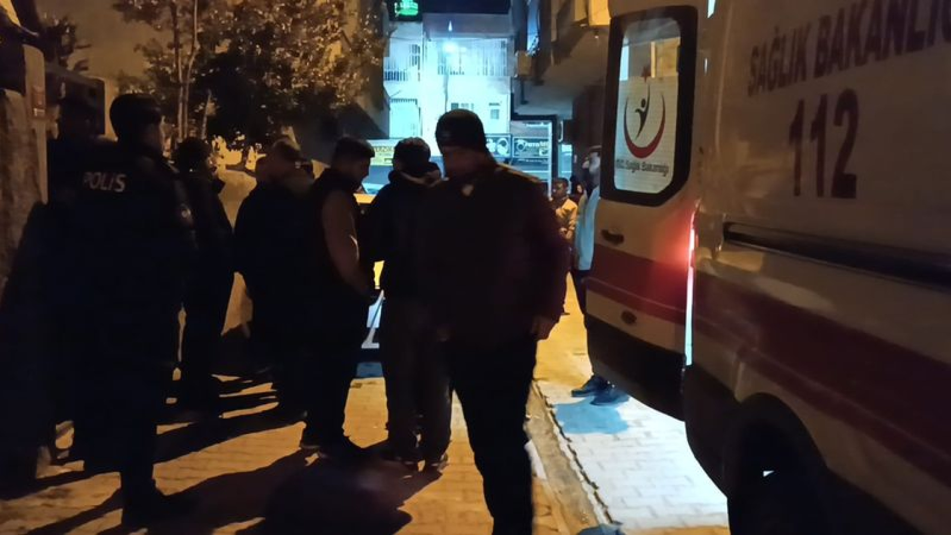 Batman'da Sahurda Tartışma: 18 Yaşındaki Kız Babasını Tabancayla Öldürdü