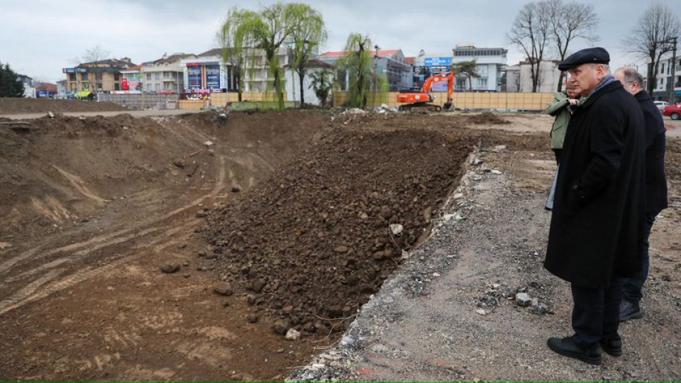 81 ilden getirilecek taşlarla yapılacak