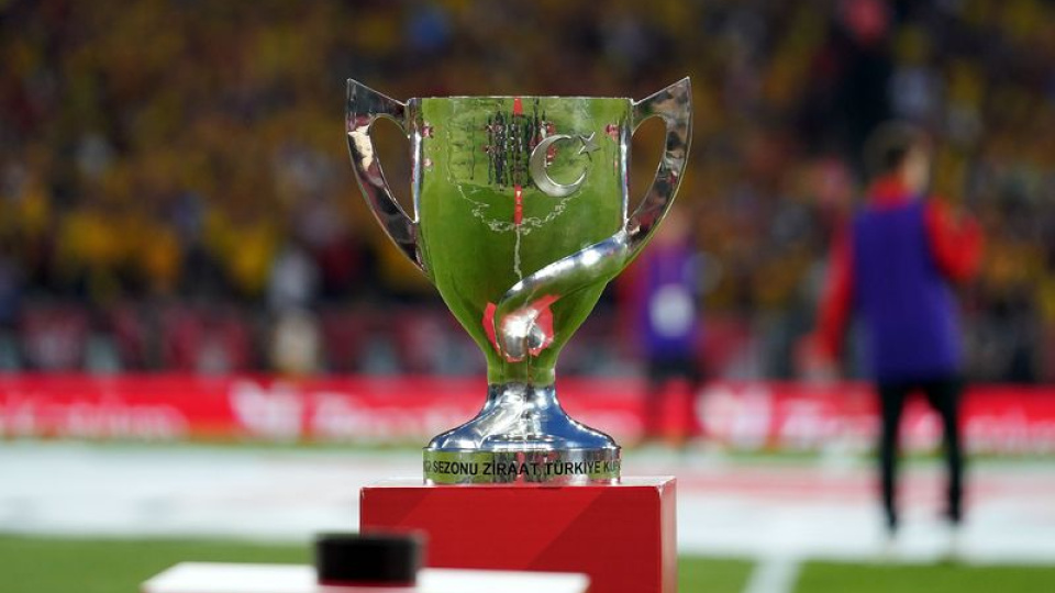 Kupada hakemler açıklandı