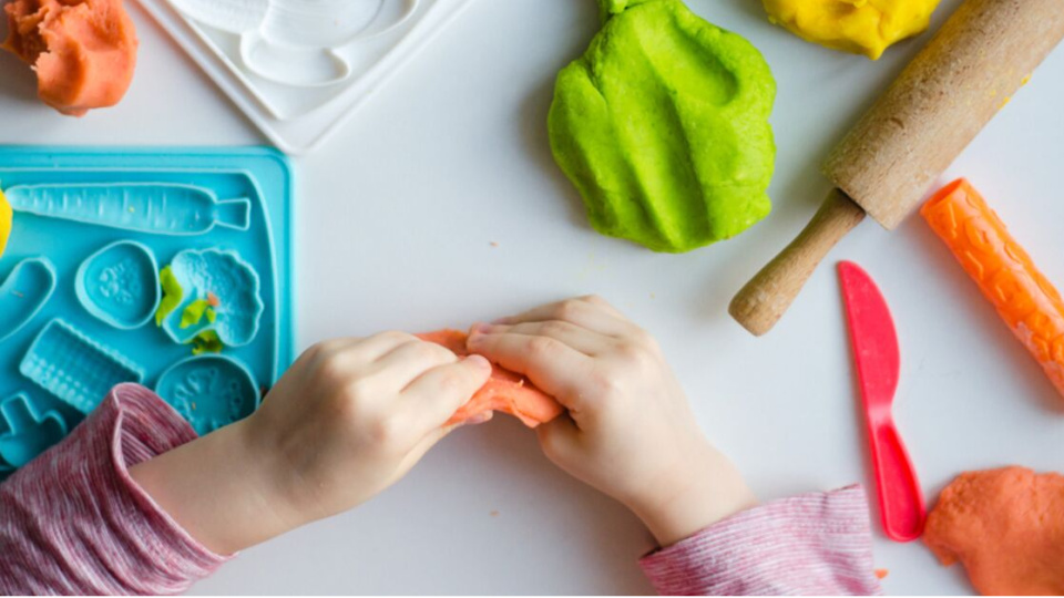 Evde Oyun Hamuru Nasıl Yapılır?