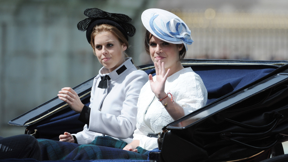 Prensesler de saraydan dışlandı