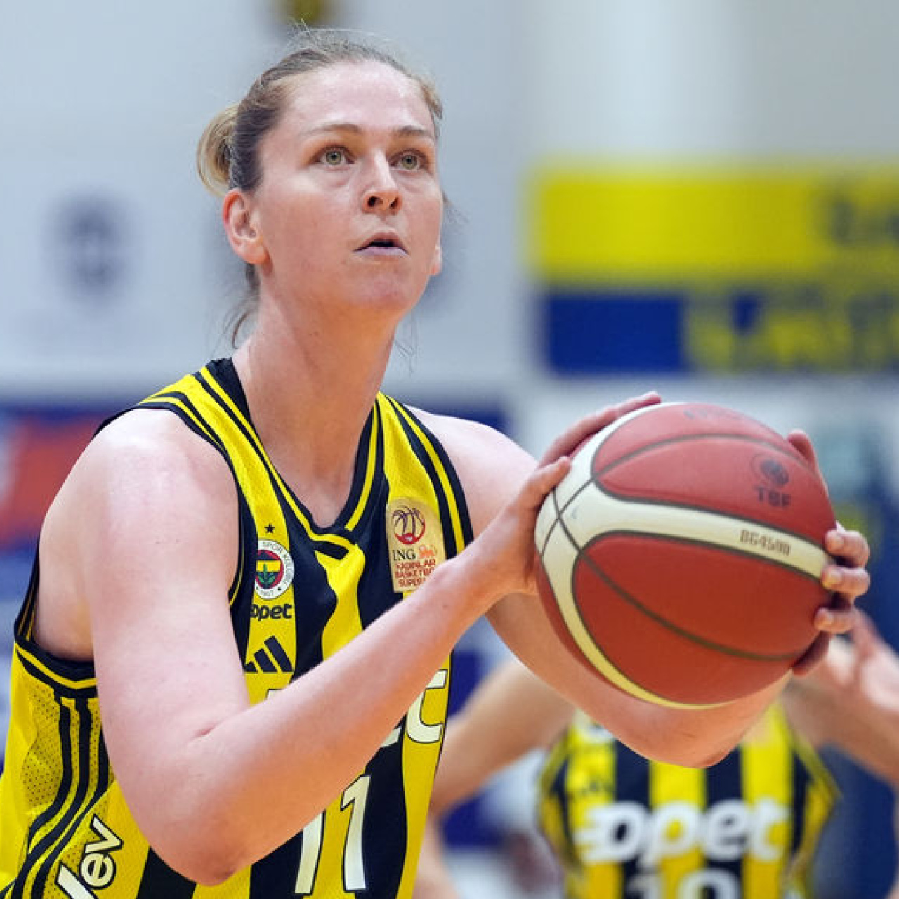 Fenerbahçe Opet'ten tarihi fark!