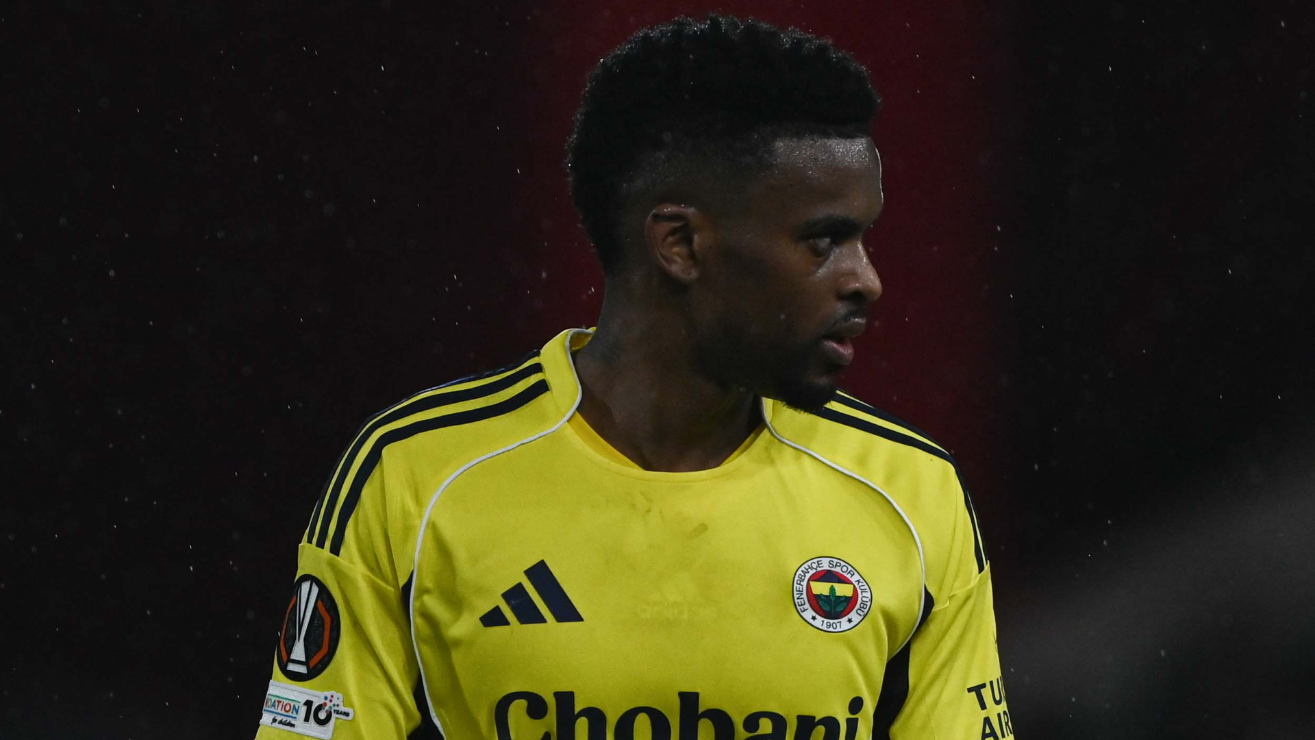 Fenerbahçeli Nelson Semedo'nun Eşi Marlene Alvarenga Trafik Kazası Geçirdi