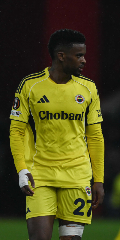 Semedo'nun eşi trafik kazası geçirdi