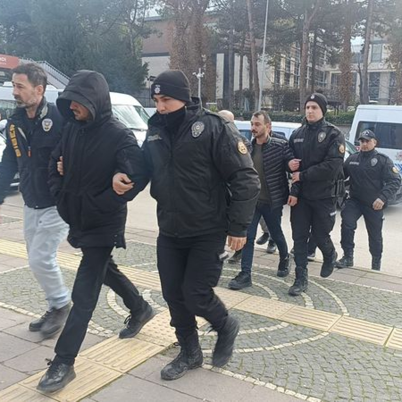 9 ilde yasa dışı bahis operasyonu: 13 tutuklama