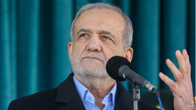 Pezeşkiyan: İran boyun eğmeyecek