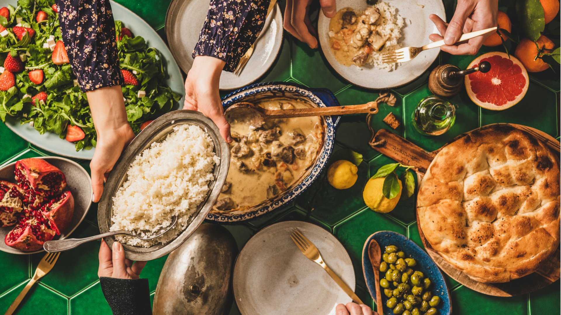 Ramazan'ın 13. Günü İftar Menüsü: İslim Kebabı ve Bademli Keşkül Tarifi