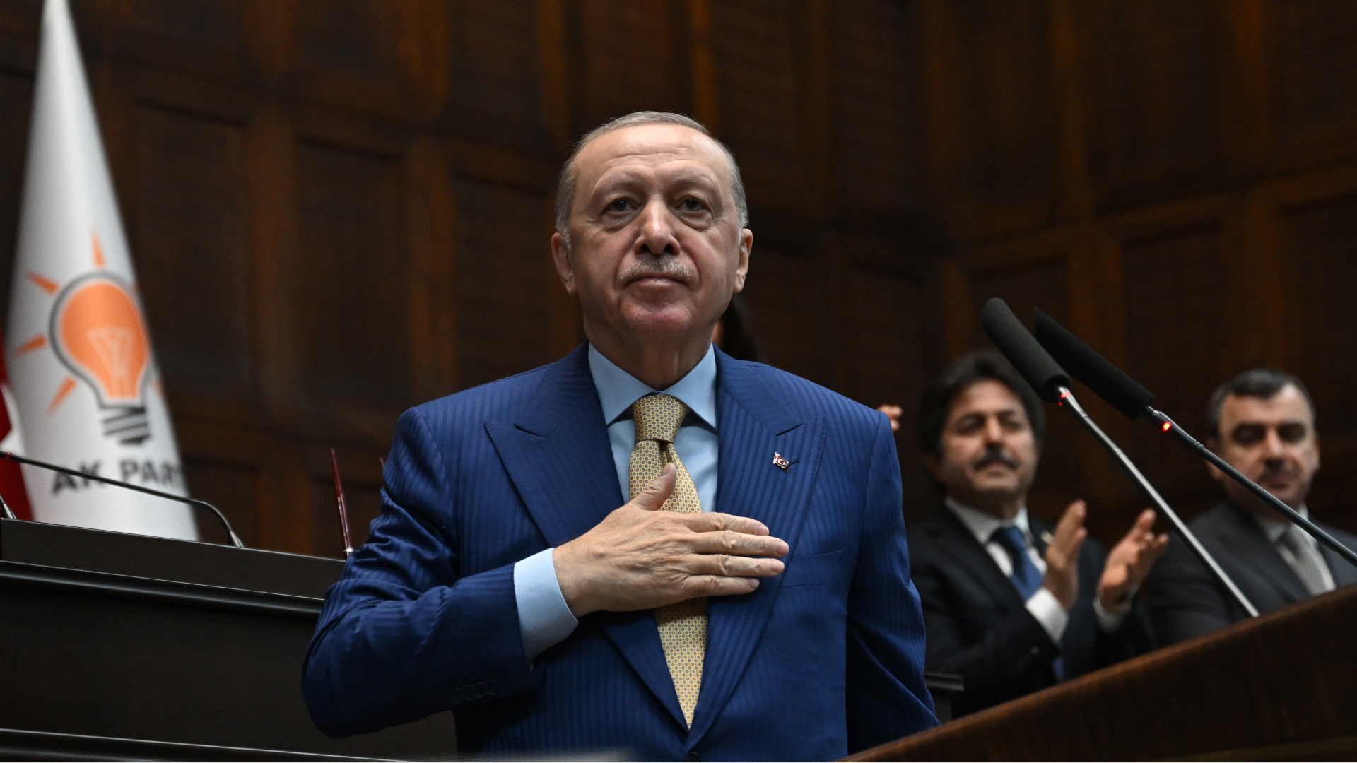 Cumhurbaşkanı Erdoğan'dan 12 Dev Adam'a Tebrik Telefonu: Sırbistan Zaferi Kutlandı