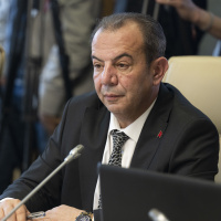 Tanju Özcan görevden uzaklaştırıldı