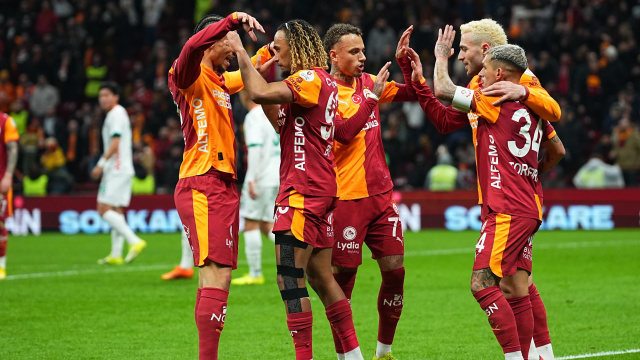 Galatasaray'dan kupada rotasyon!