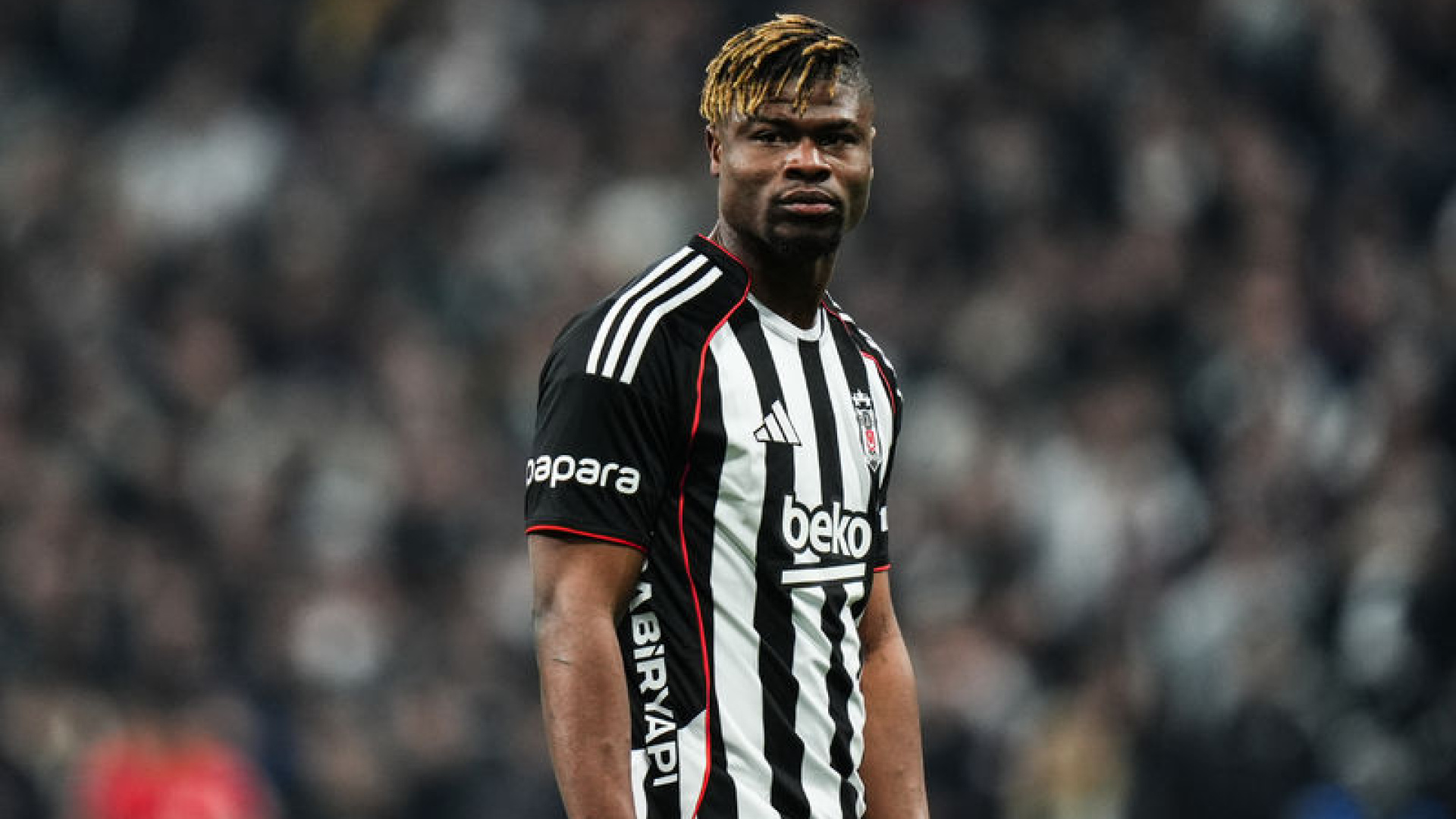 Beşiktaş'ın Yıldızı Agbadou, 18 Milyon Euro'luk Bonservisi Unutturdu
