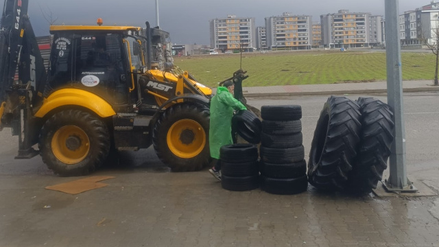 84 ton atık lastik geri dönüşüme kazandırıldı
