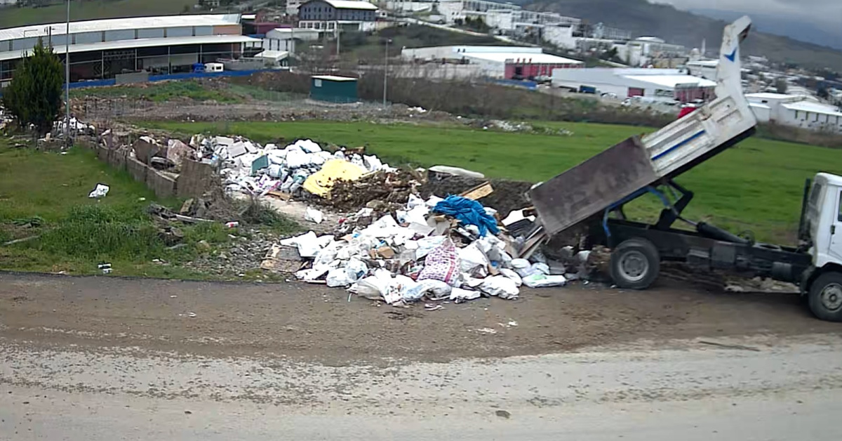 Yalova Belediyesi Kaçak Döküm Yapanlar Fotokapana Yakalandı