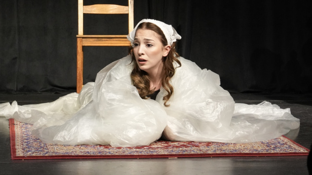 Var Olmayan Ayşe’nin Muhteşem Maceraları