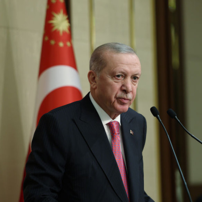 Öldürülen öğretmene taziye