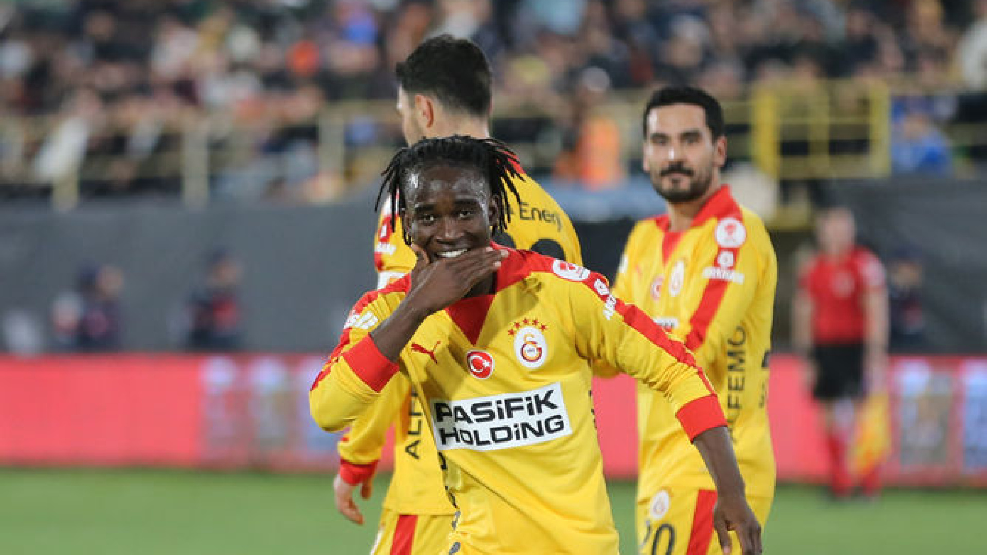 Galatasaraylı Renato Nhaga: İlk Tam Maçımı Oynadım ve İlk Golümü Attım