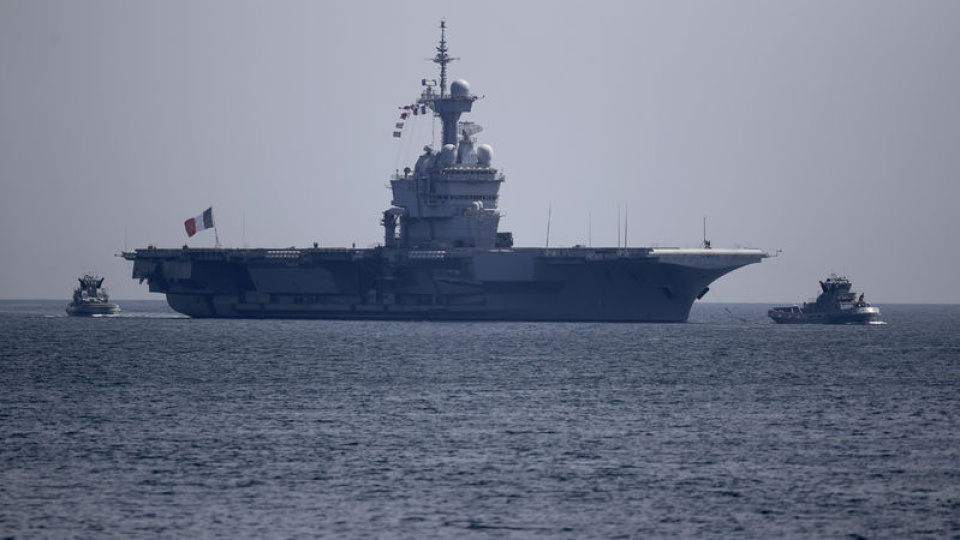 Fransa ve İngiltere Akdeniz'e uçak gemisi gönderiyor