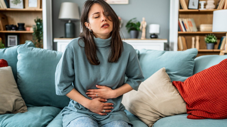 Geçmeyen şişkinlik ve ağrının arkasında ne var?