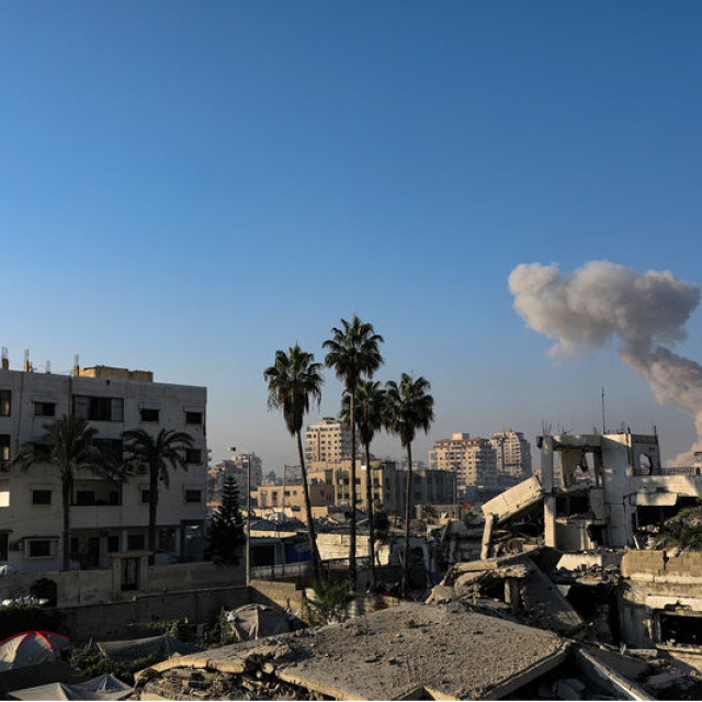 İsrail hava sahasını kademeli olarak açacak