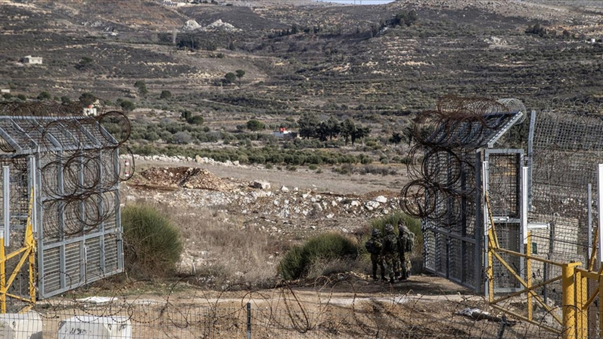 Suriye'nin Golan Tepelerine Askeri Sevkiyat Yaptığı İddiası Gerginliği Tırmandırıyor