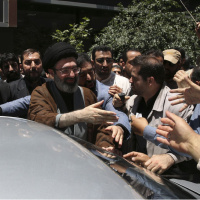 Hamaney'in yerine oğlu mu geçecek?