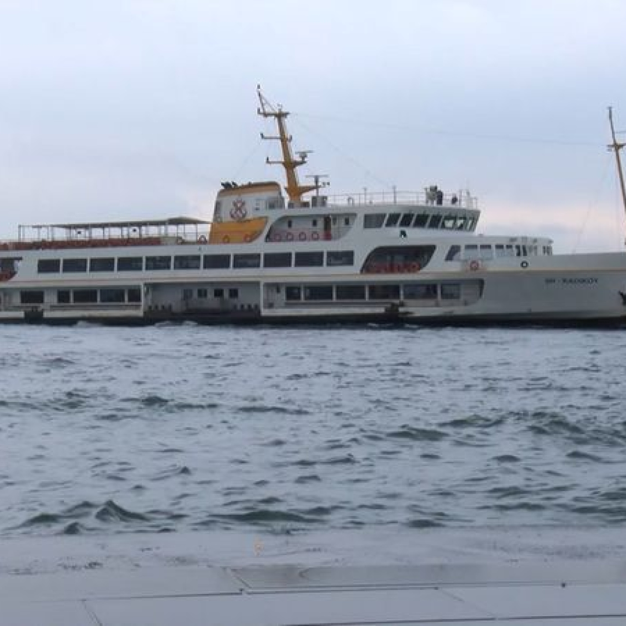 İstanbul'da bazı vapur seferleri iptal edildi