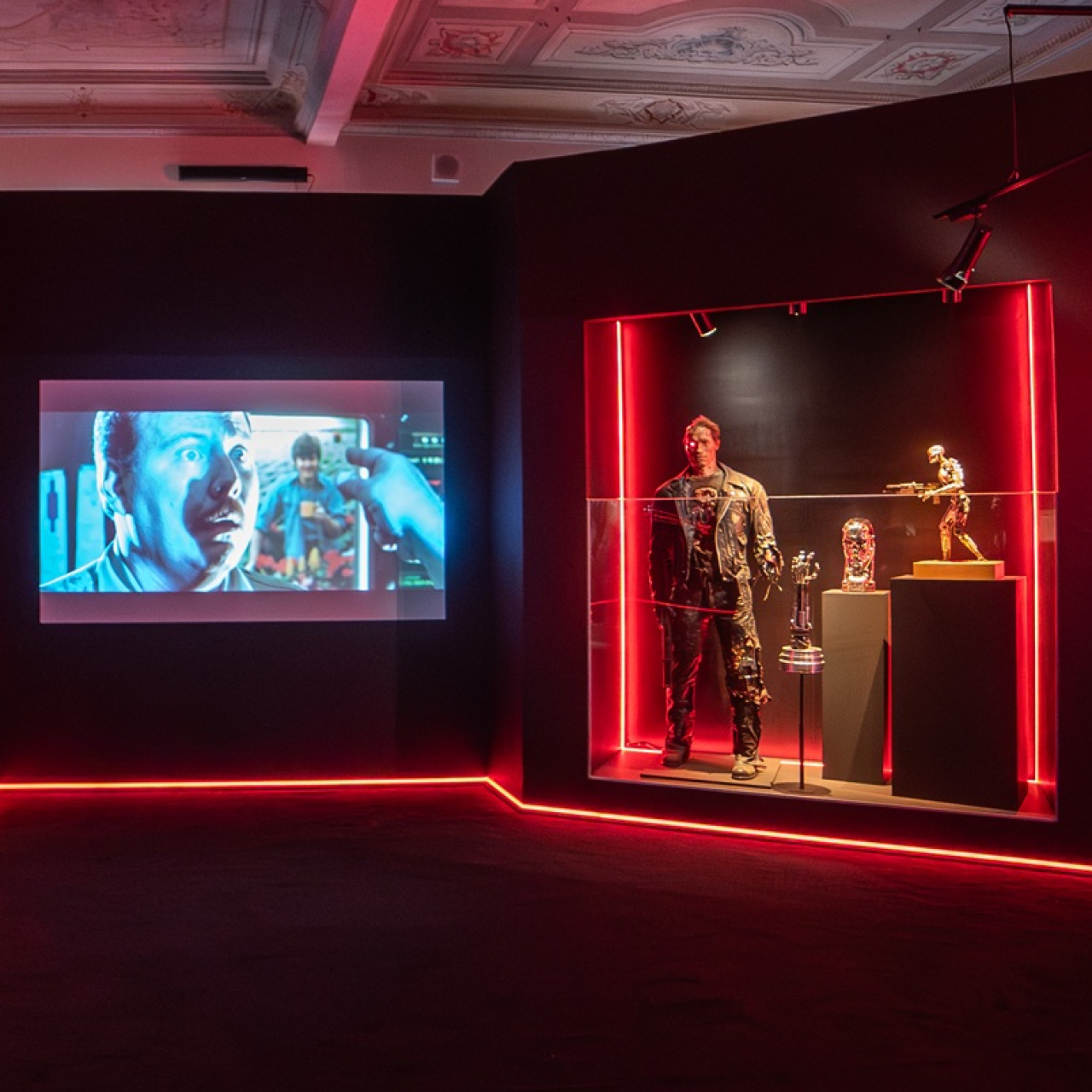 'James Cameron Sanatı' sergisi uzatıldı