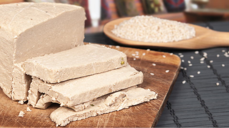 Evde tahin helvası nasıl yapılır?