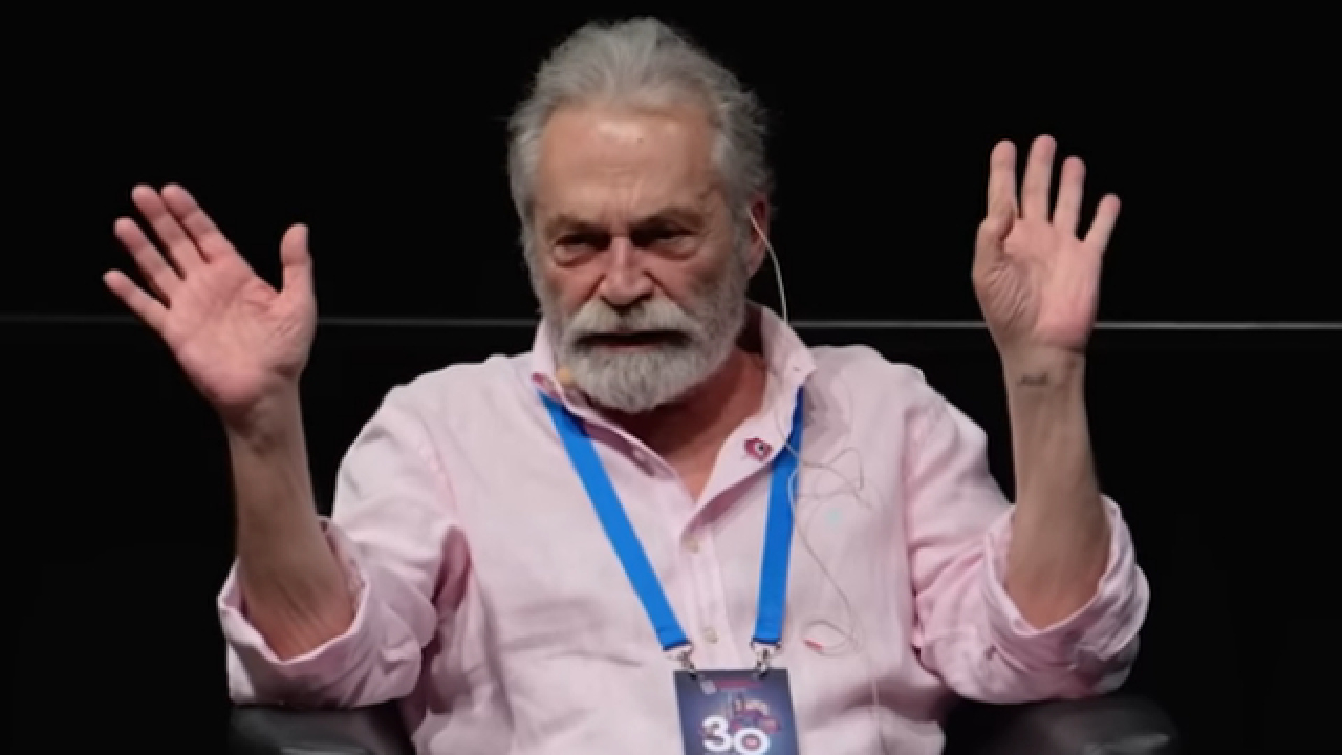 Haluk Bilginer'den Sert Eleştiri: 'Rolün Etkisinde Kaldım' Diyen Oyunculara Yalancı Dedi