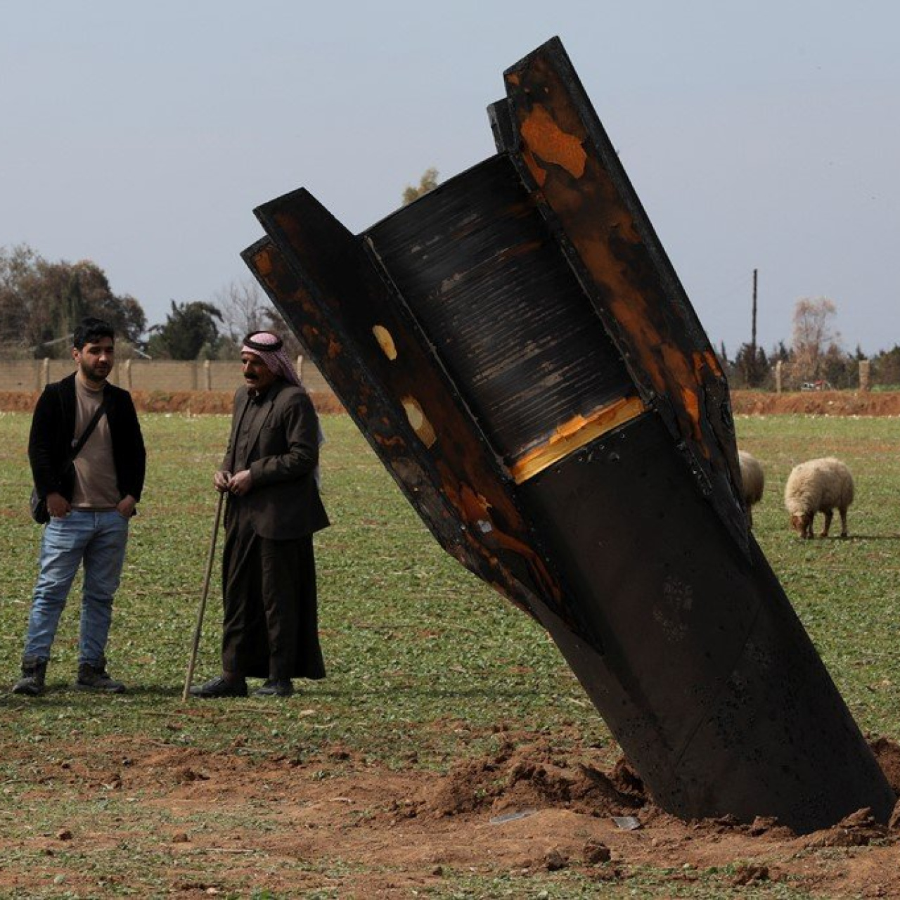 Suriye'nin Kamışlı kentine füze düştü