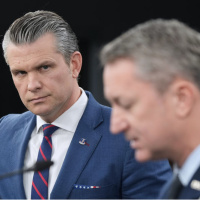 ABD Savunma Bakanı: Yavaşlamıyoruz, hızlanıyoruz