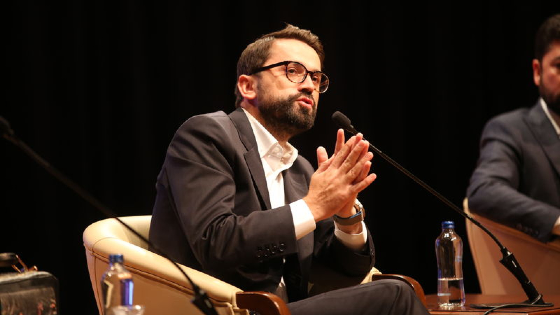 İsrail'de gözaltına alınan gazeteci Adem Metan ve İlyas Efe Ünal serbest bırakıldı