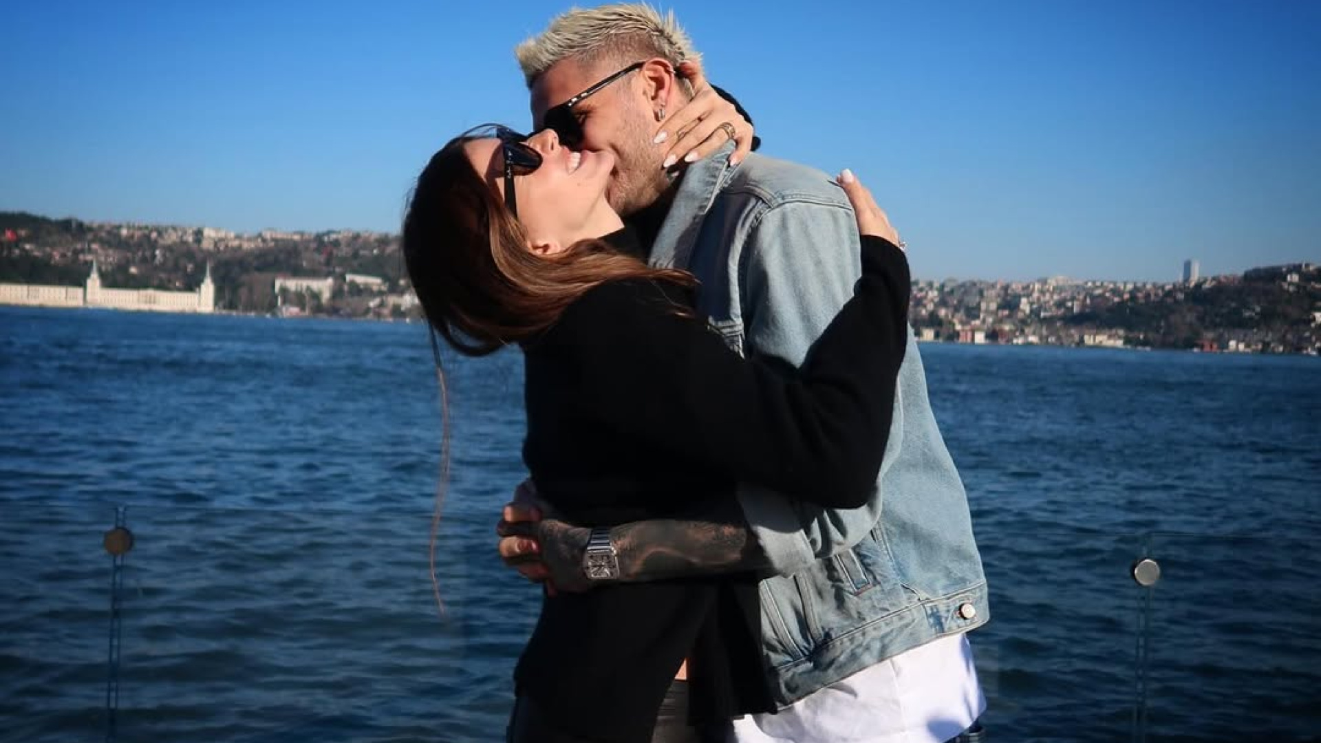Mauro Icardi ve China Suarez, Arnavutköy Sahilinde Aşk Tazeledi