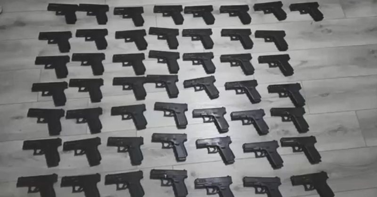 İstikrar Emniyet Müdürlüğü, E. K.’a 50 Tabanca Ele Geçirdi