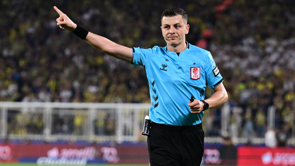 Beşiktaş-Galatasaray derbisinin hakemi belli oldu!