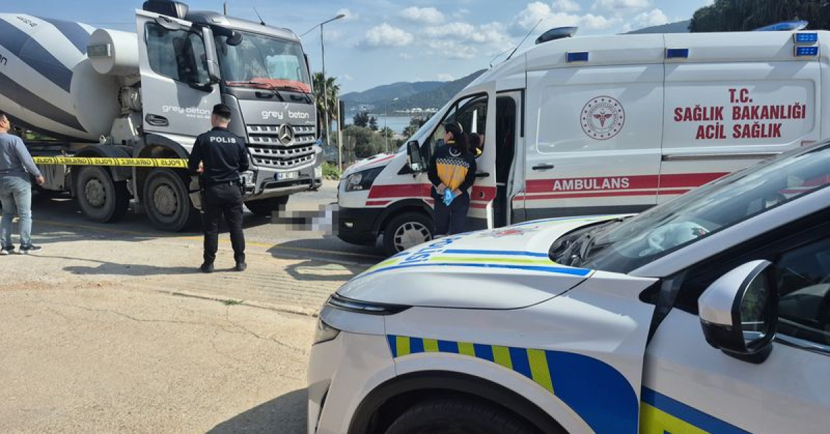 Muğla'da Beton Mikseri Yaşlı Adama Çarptı