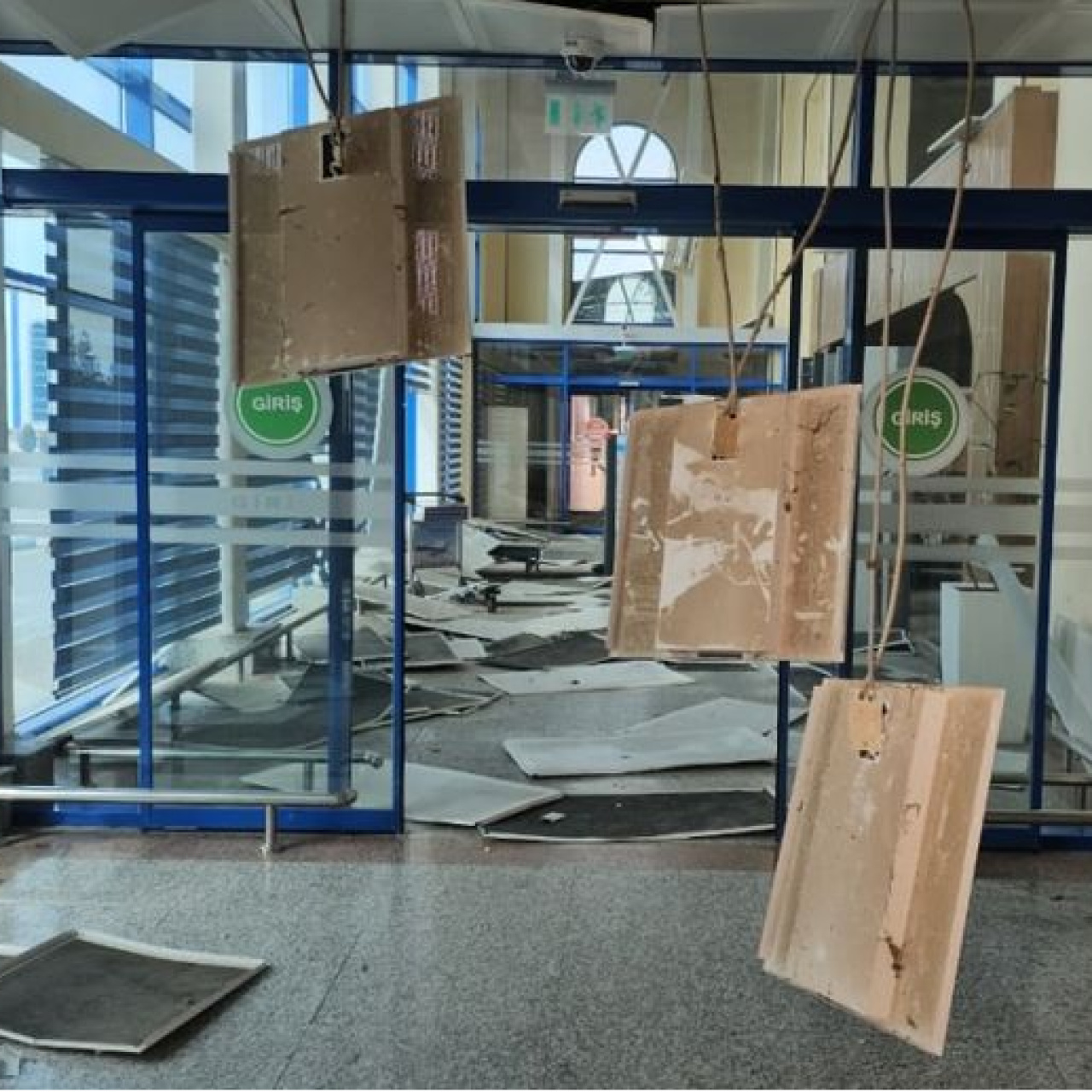 Azerbaycan'dan İran'a: Saldırılar yanıtsız kalmayacak