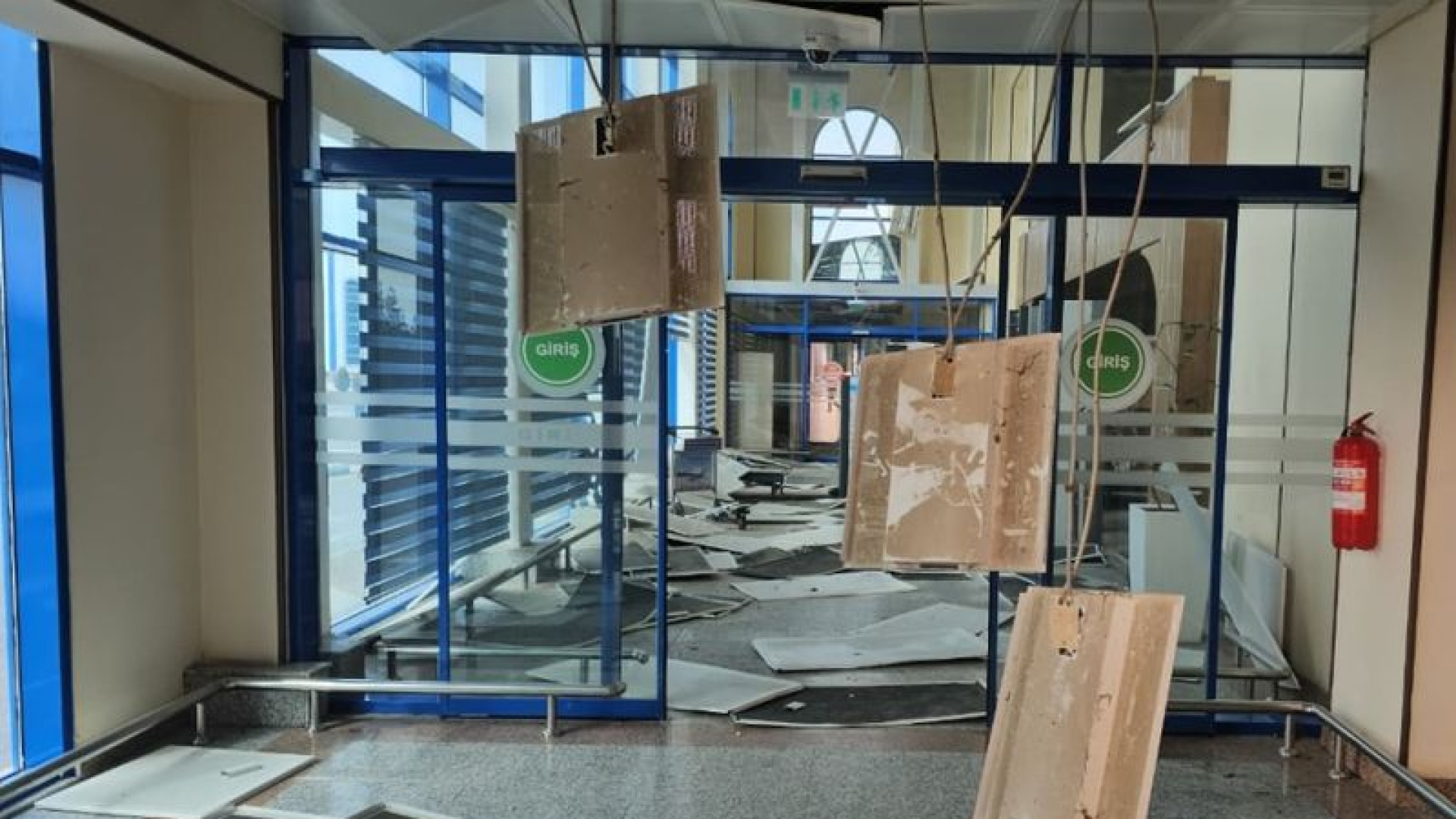 Azerbaycan'dan İran'a: Saldırılar yanıtsız kalmayacak | Dış Haberler