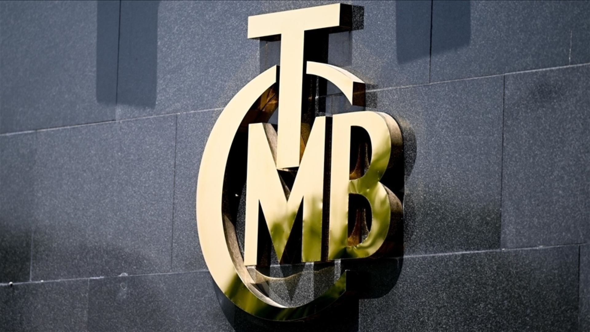 TCMB Rezervleri 210,3 Milyar Dolara Yükseldi: Altın Artışı Dikkat Çekti