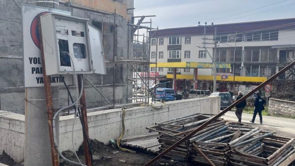 Sağlık ocağı inşaatında düşen işçi öldü