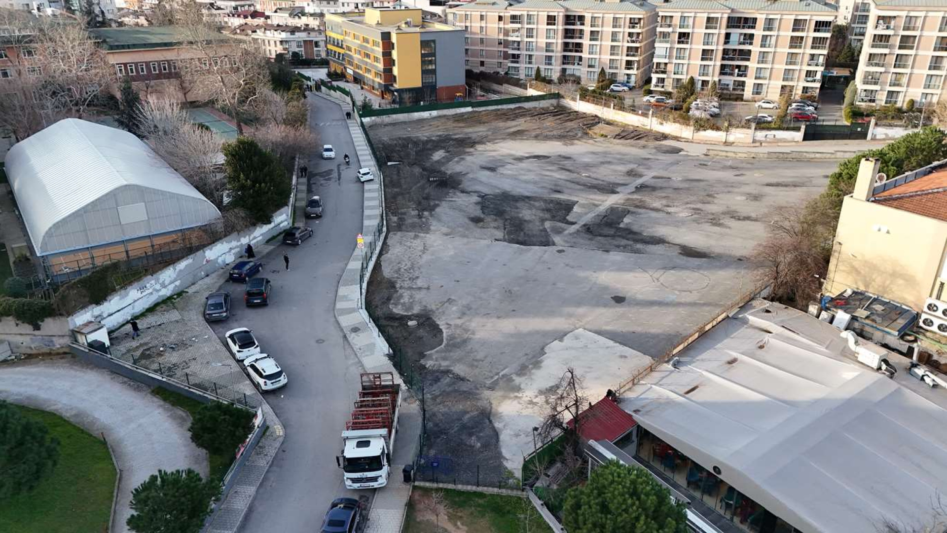 Çekmeköy'de Otopark Sorununa Çözüm: İki Yeni Alan Hizmete Hazırlanıyor