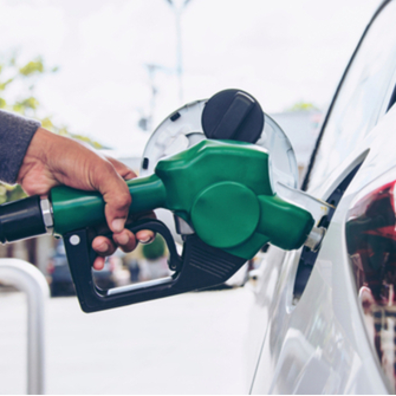 Akaryakıta çifte zam geldi