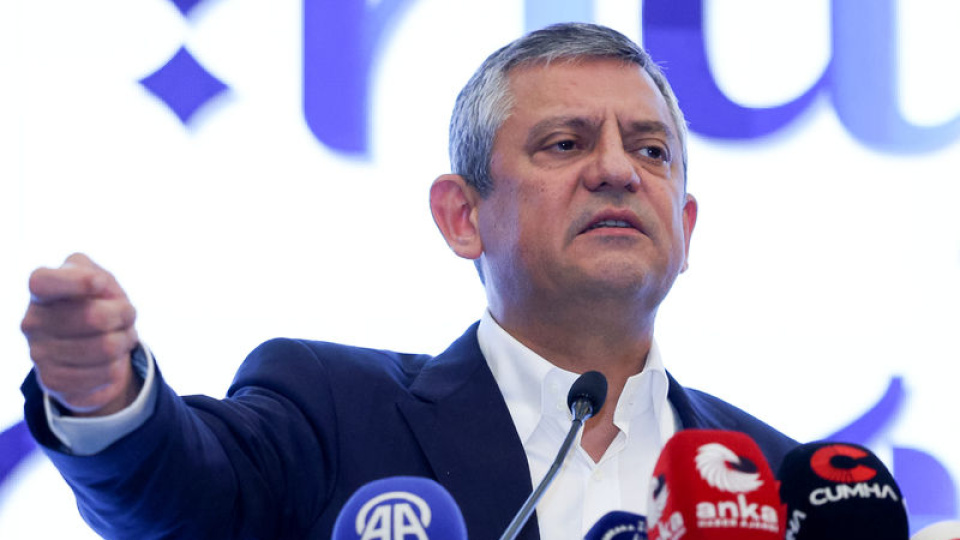 Özgür Özel: Bir Pedro Sánchez olamıyoruz