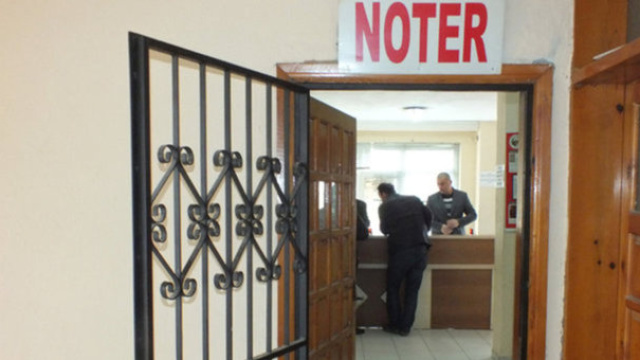 Arefe Günü noter açık mı?