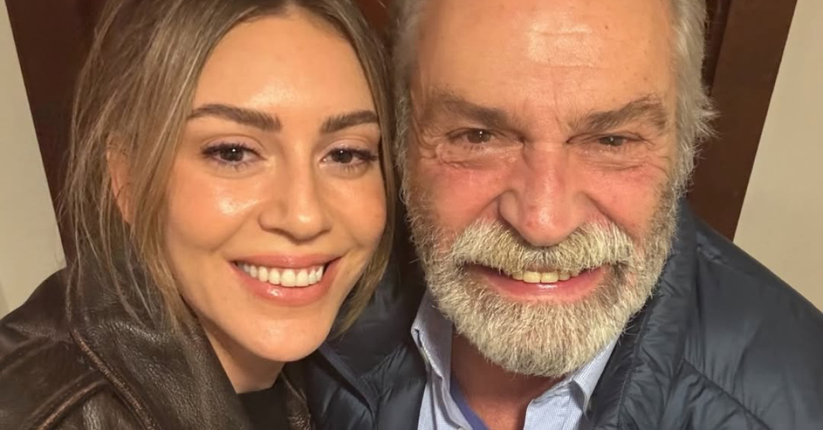 Sinem Kobal, Haluk Bilginer Kuliste Bizi Bekledi