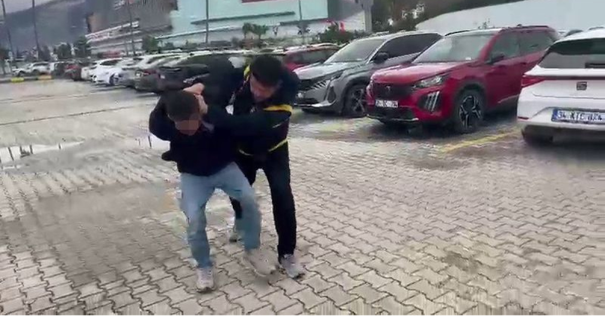 Hatay'da Kadınlar Tuvaletinde Fotoğraf Çekme Olayı