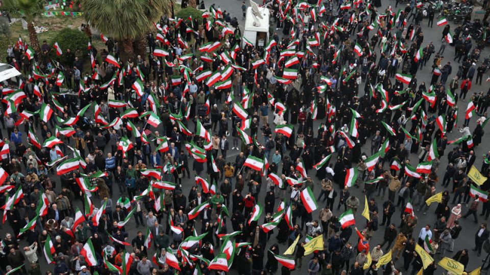 Tahran'da cuma namazının ardından ABD ve İsrail'e protesto